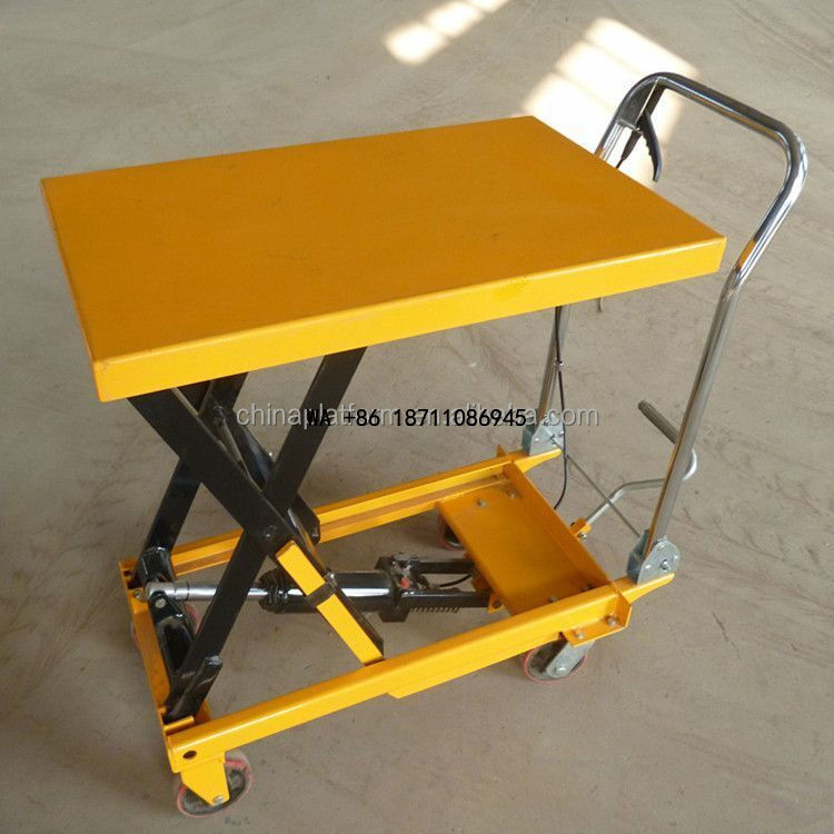 Tools In Electrical Workshop - Mini chariot de transport pour l'atelier