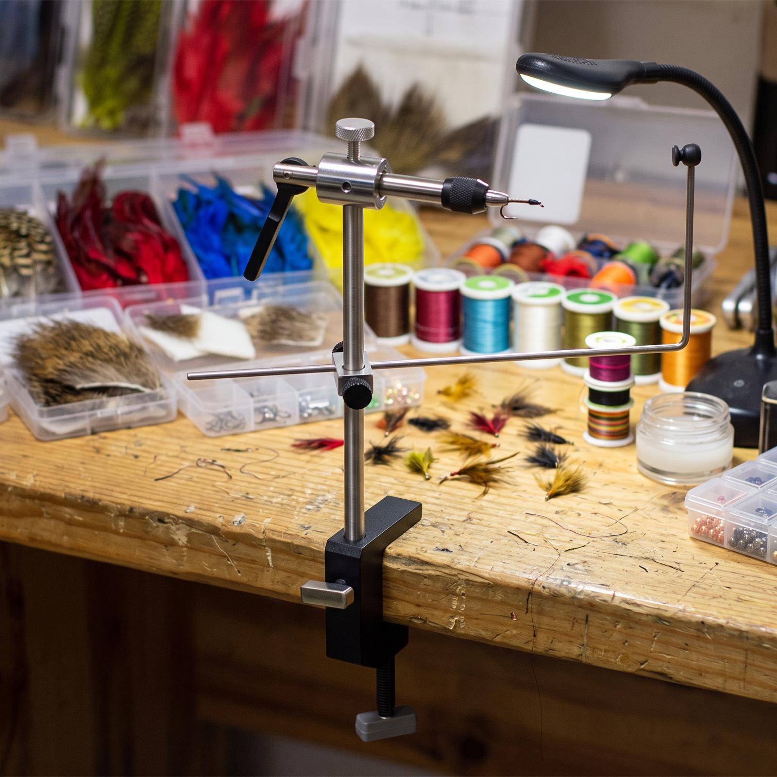 Étau de banc pivotant en acier - Bench Vise Swivel avis et prix