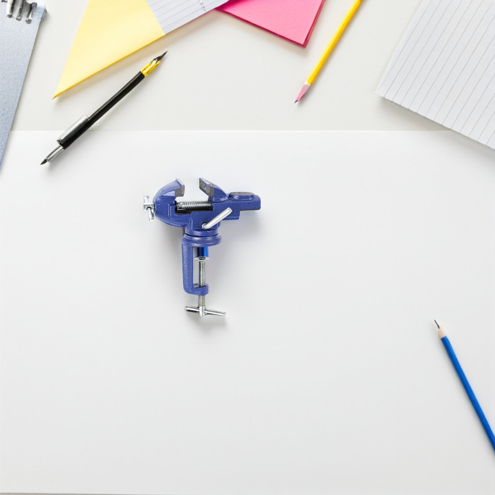 Mini étau de table rotatif de  - Bench Vise Swivel avis et prix