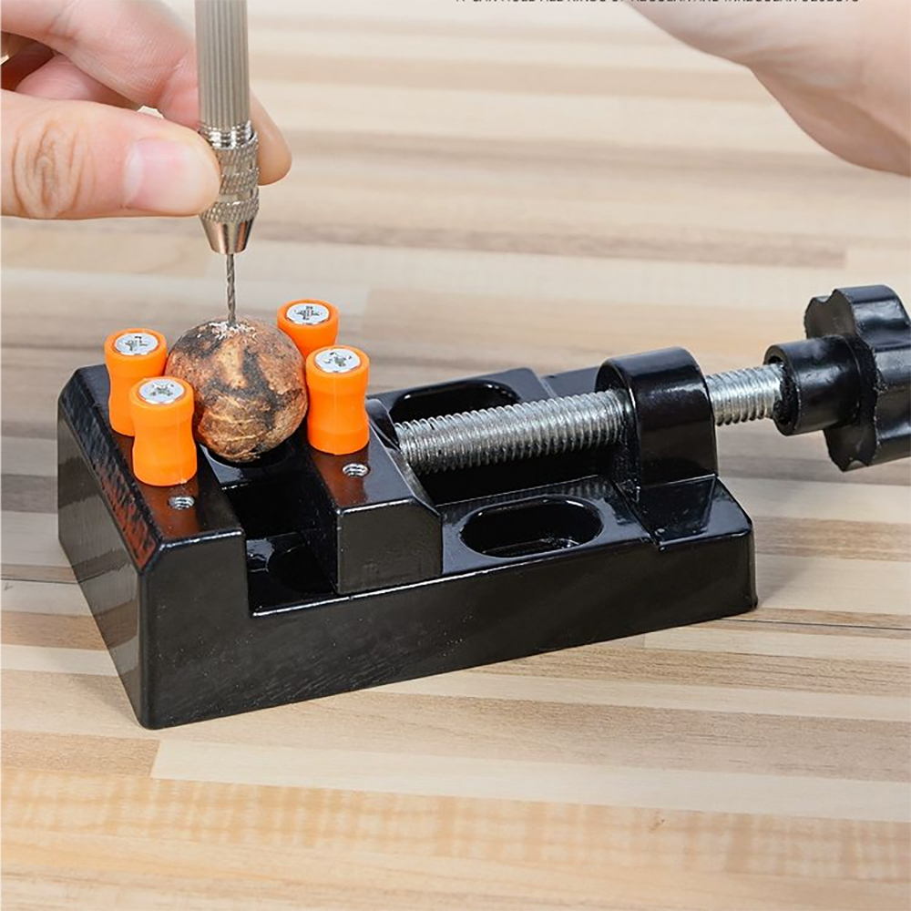 Étau de table mini robuste 57  - Bench Vise Swivel avis et prix
